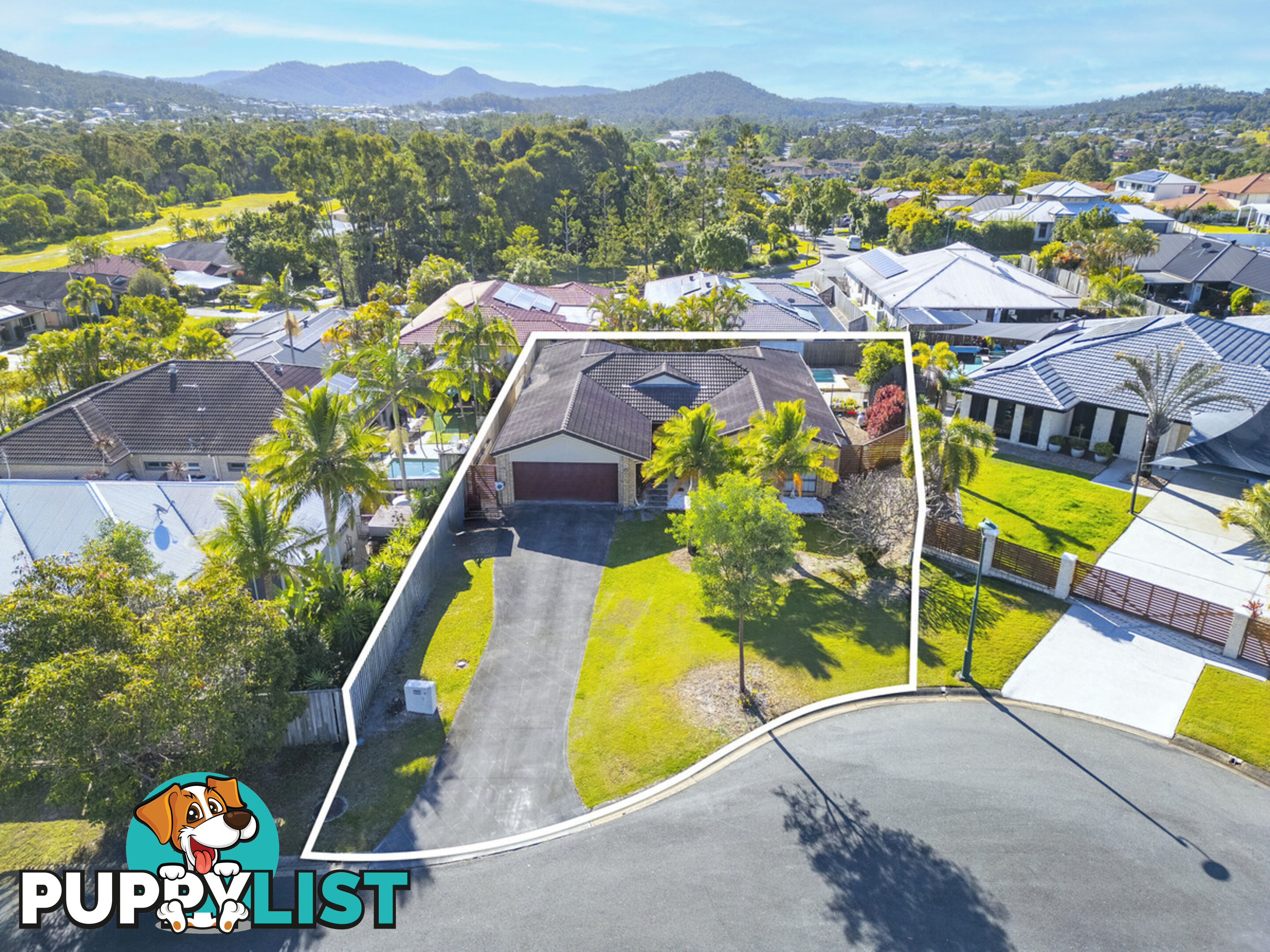 4 Colong Court PACIFIC PINES QLD 4211
