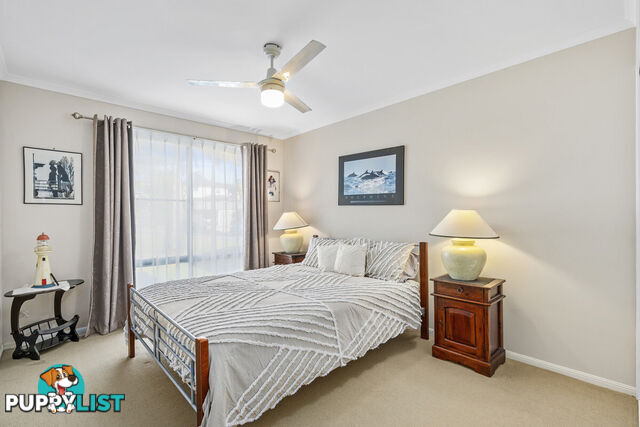 4 Colong Court PACIFIC PINES QLD 4211