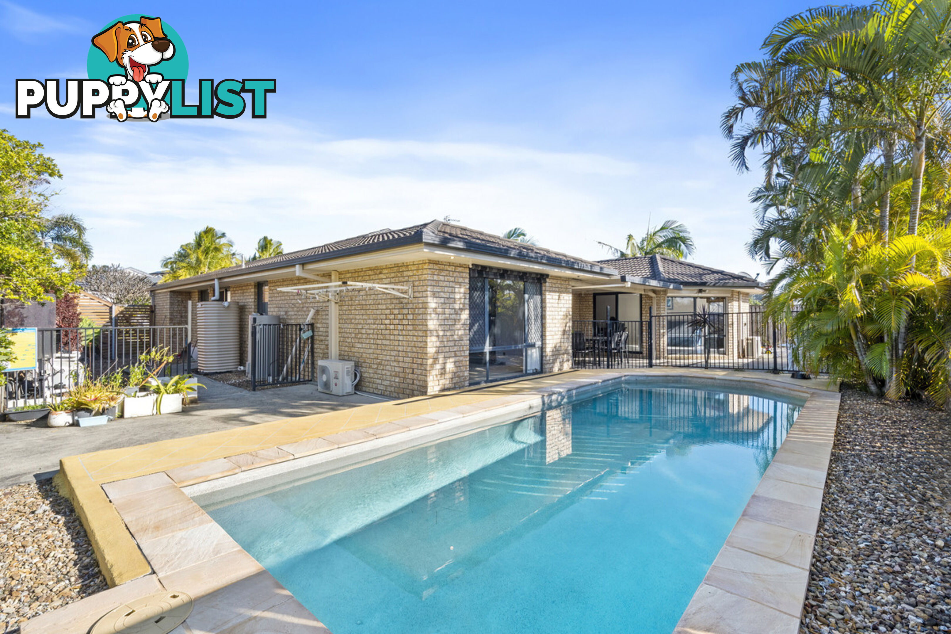 4 Colong Court PACIFIC PINES QLD 4211