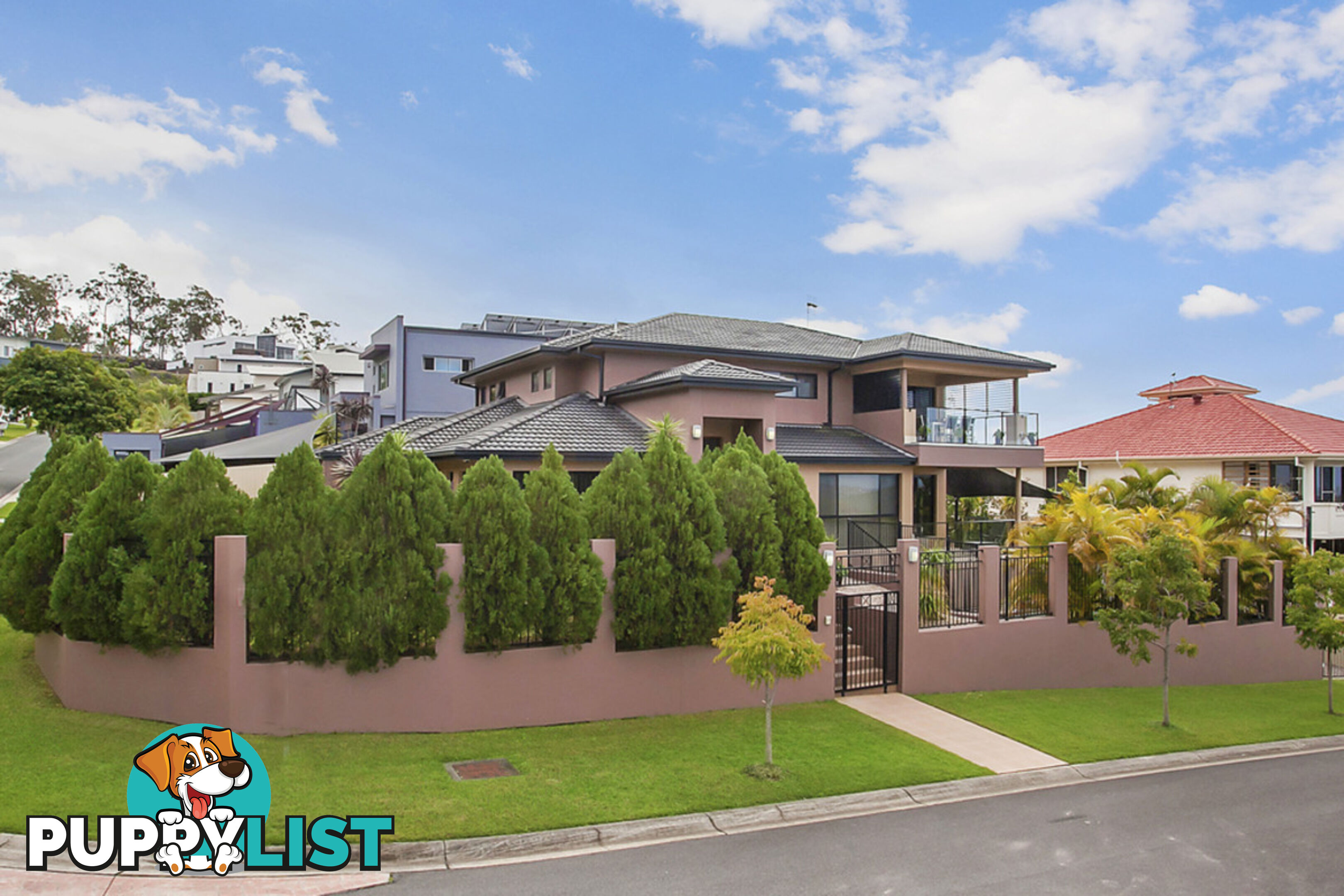 1 Chevron Rise HIGHLAND PARK QLD 4211