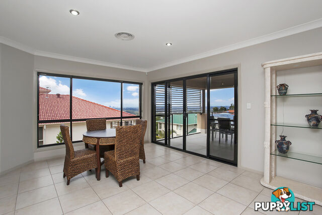 1 Chevron Rise HIGHLAND PARK QLD 4211