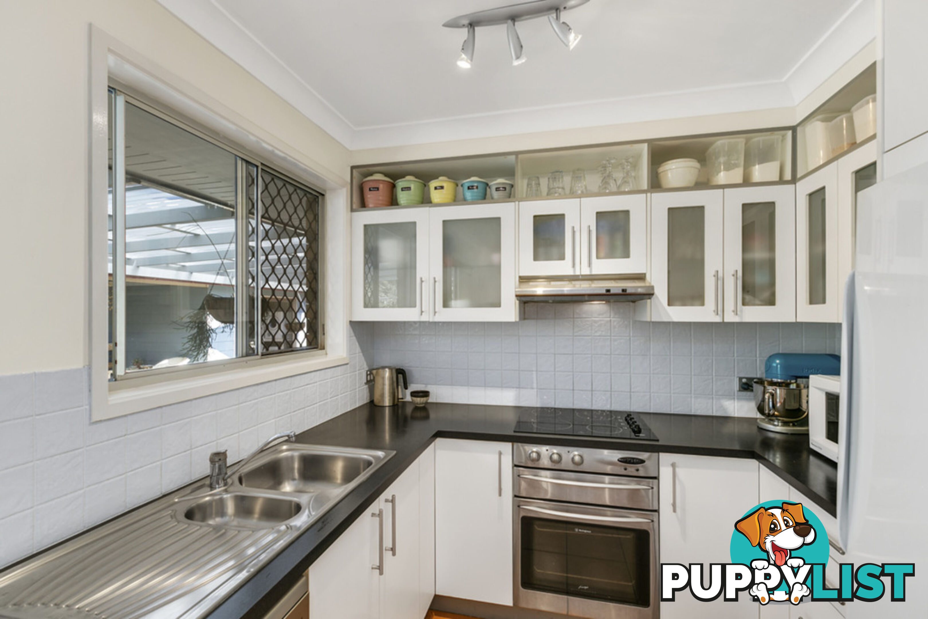 23 Plateau Crescent CARRARA QLD 4211