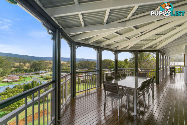 25 Mountain View Crest MOUNT NATHAN QLD 4211