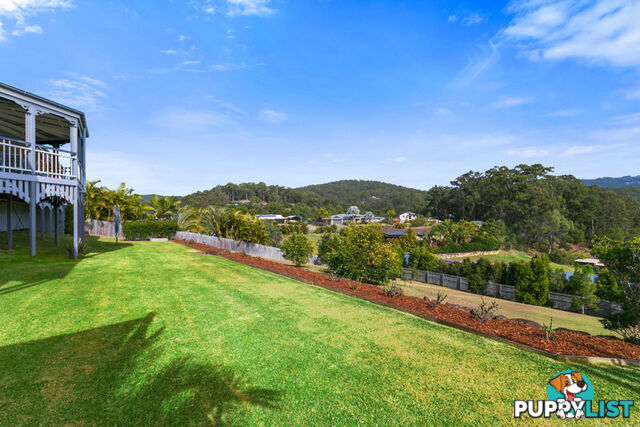 25 Mountain View Crest MOUNT NATHAN QLD 4211