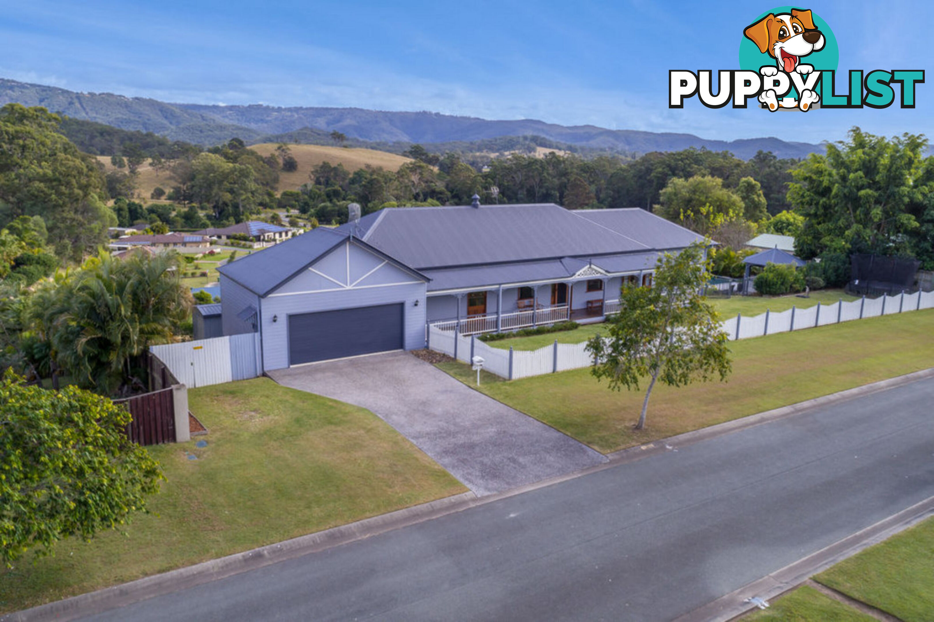 25 Mountain View Crest MOUNT NATHAN QLD 4211