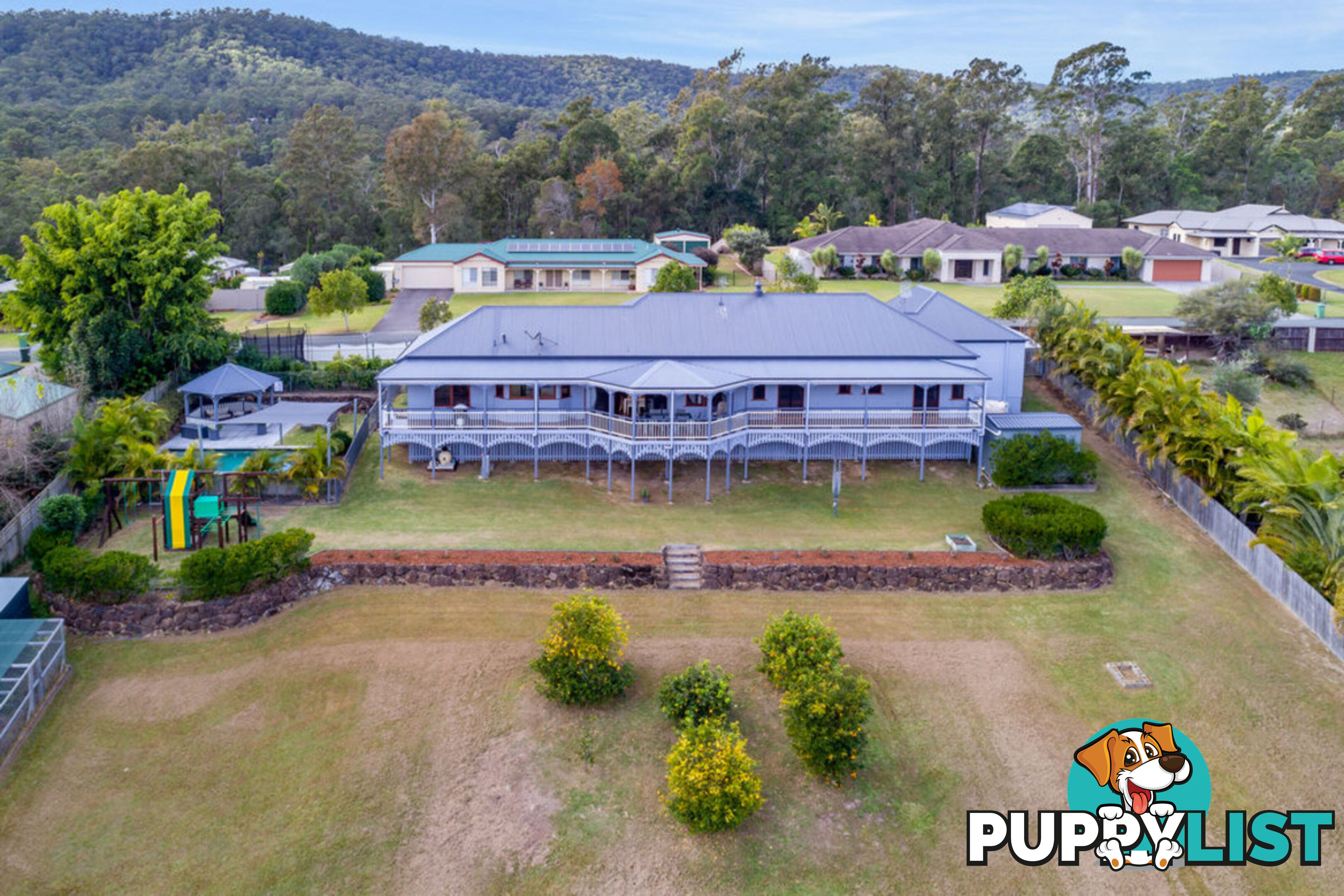 25 Mountain View Crest MOUNT NATHAN QLD 4211