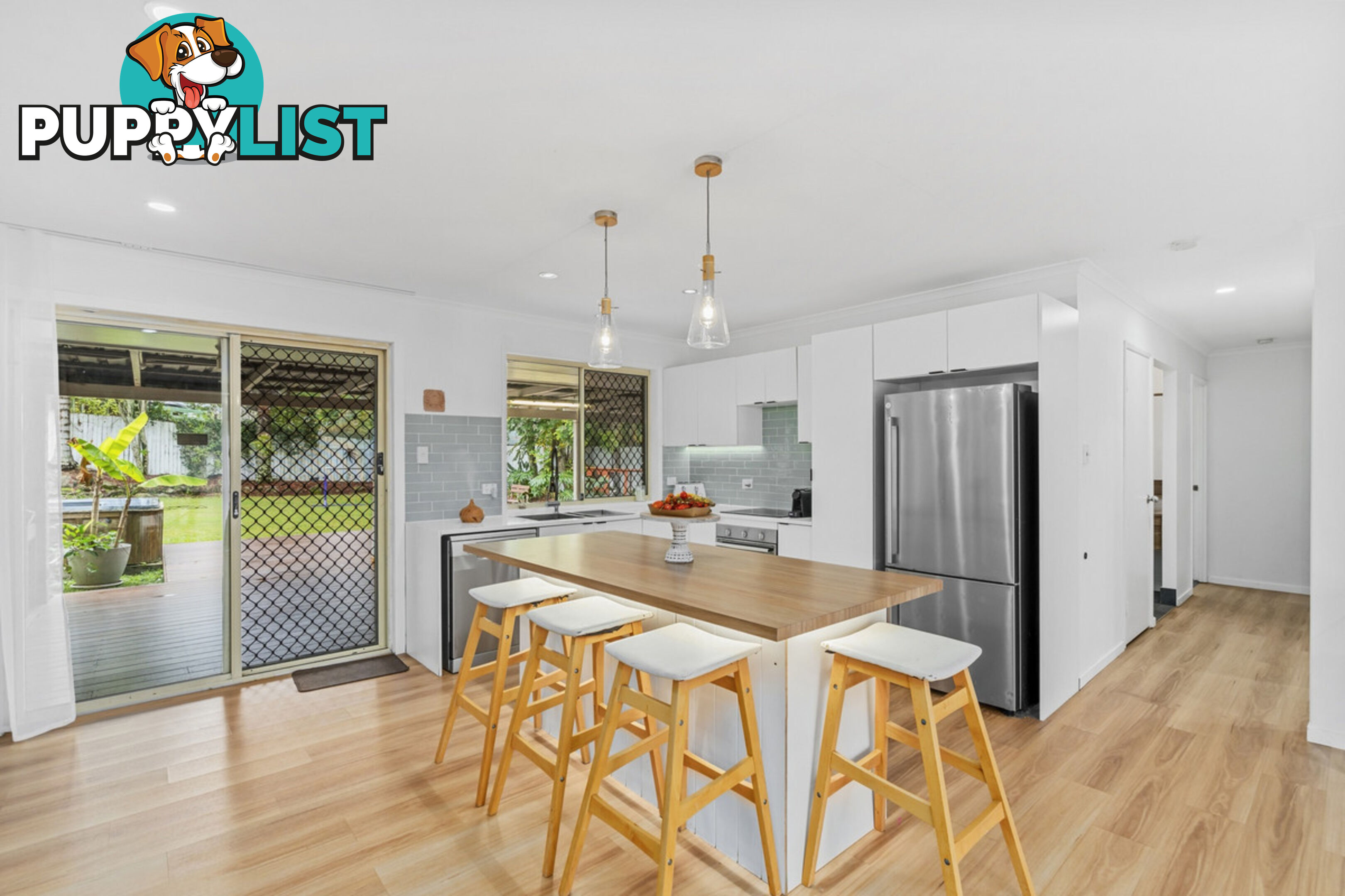 21 Saxon Court NERANG QLD 4211