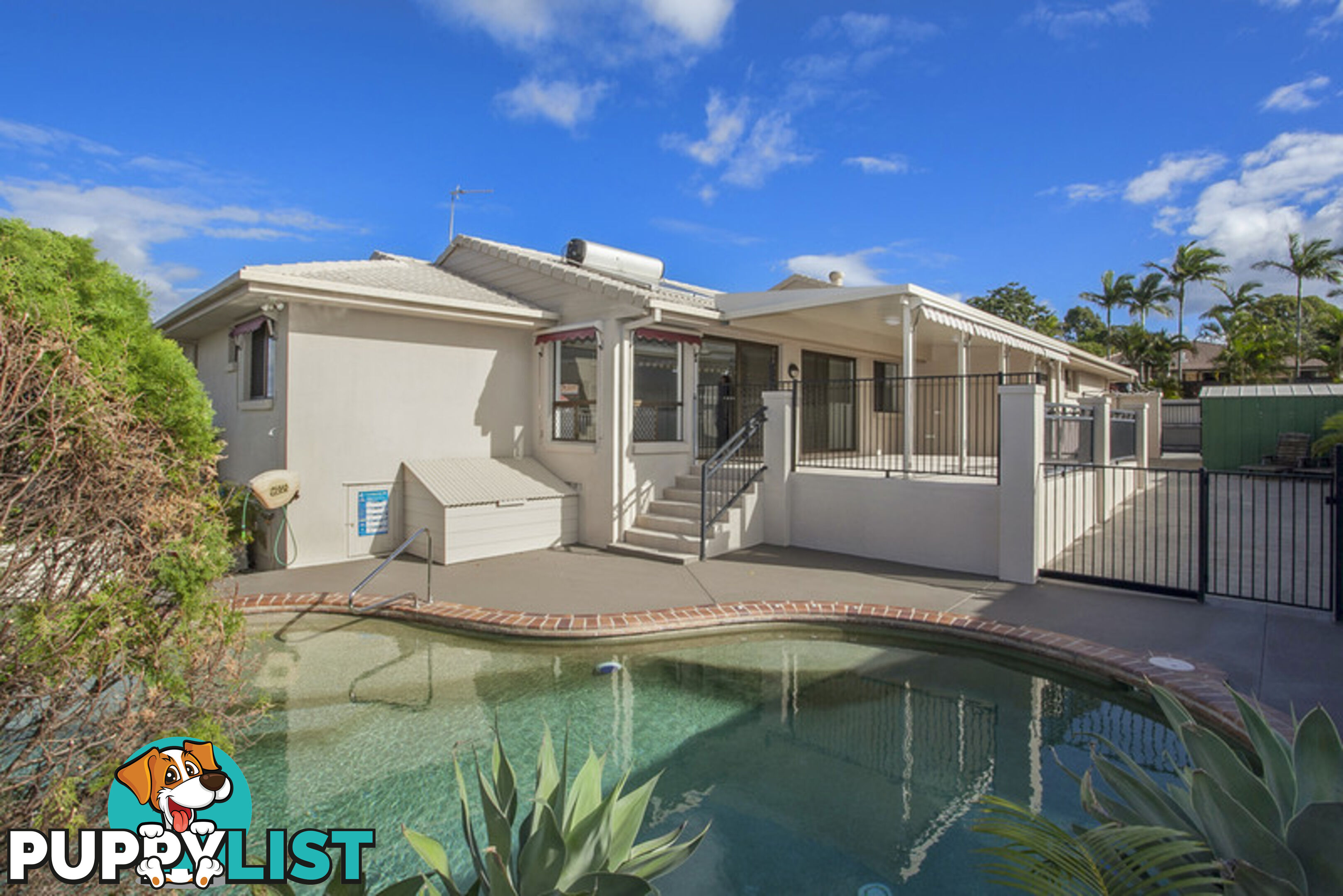 1 Jindabyne Court HIGHLAND PARK QLD 4211