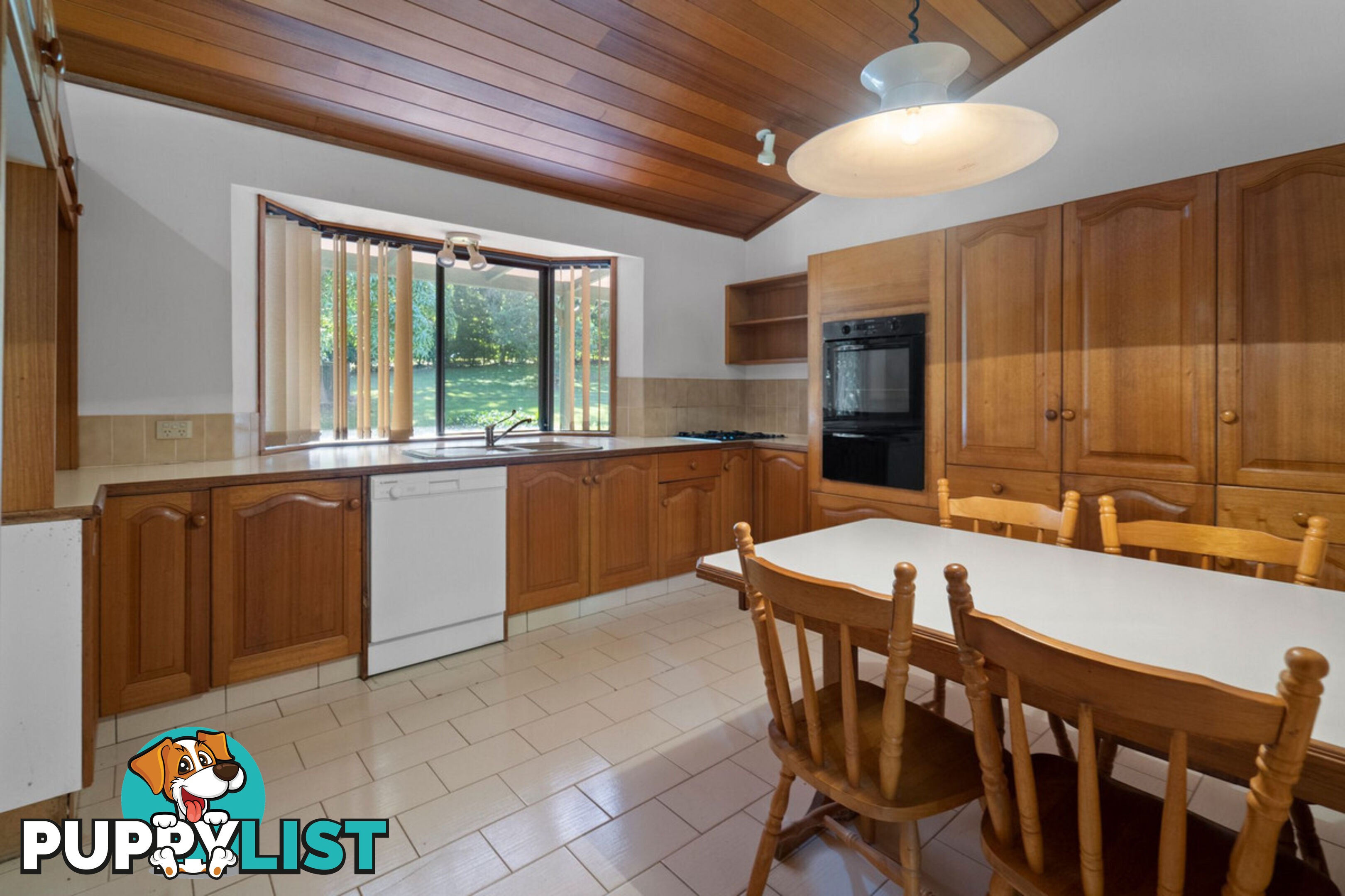 1137 Beaudesert-Nerang Road CLAGIRABA QLD 4211