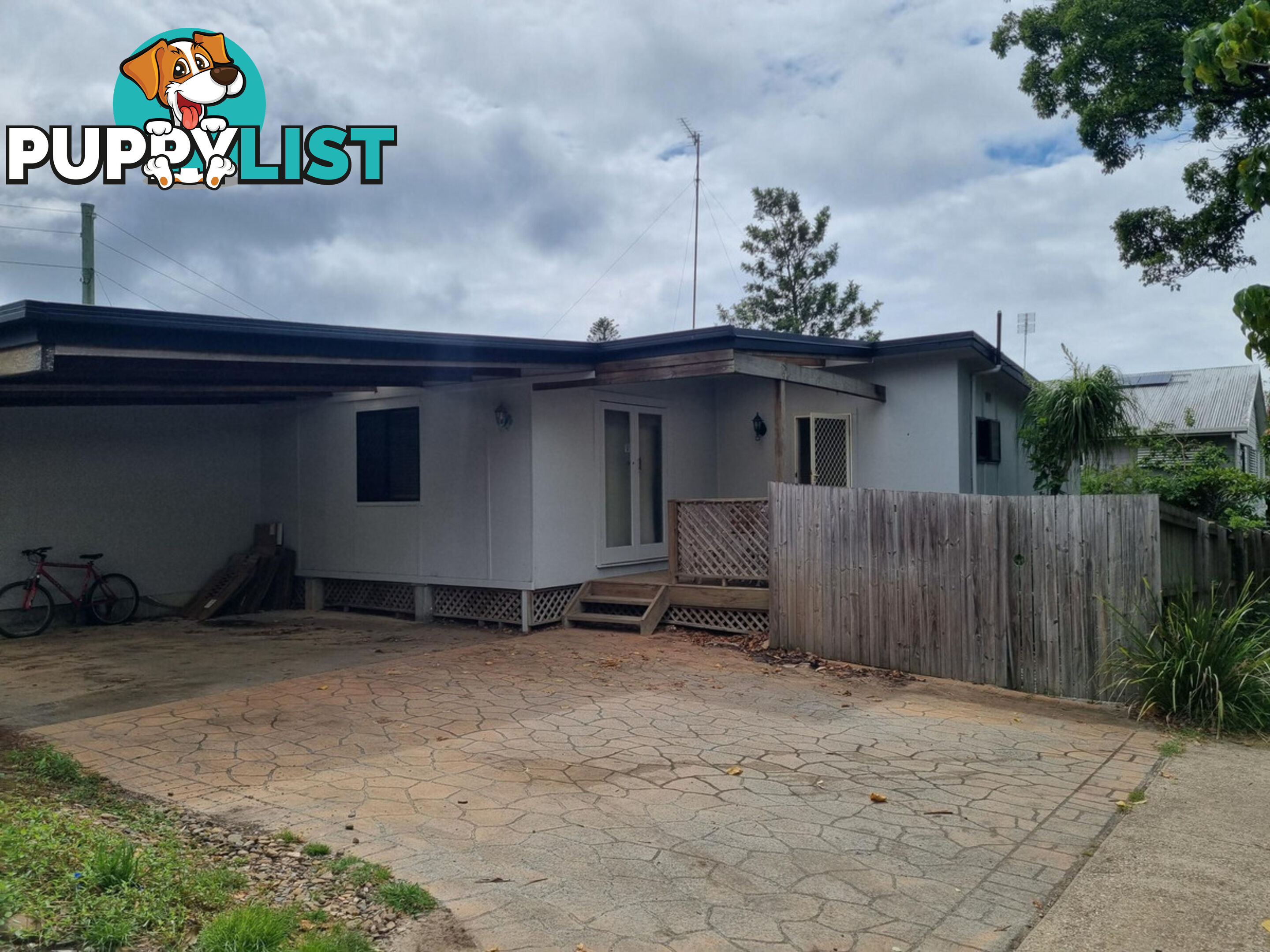 108 Ridgeway Avenue SOUTHPORT QLD 4215