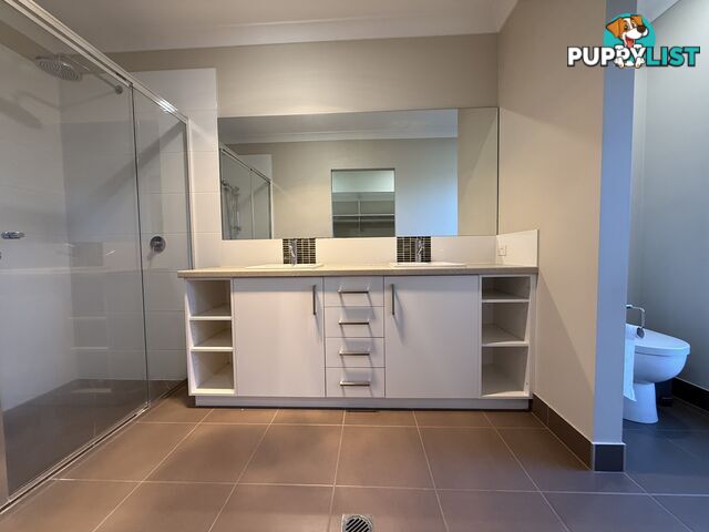 67 Adams Street JINDERA NSW 2642
