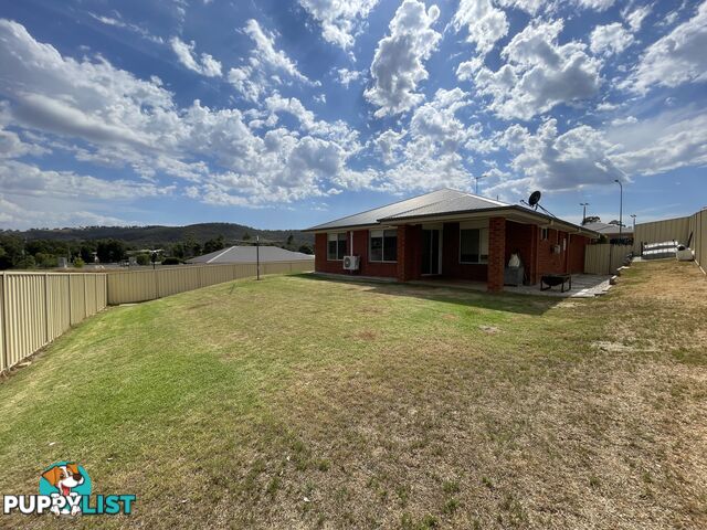 16 Harry Crescent HAMILTON VALLEY NSW 2641