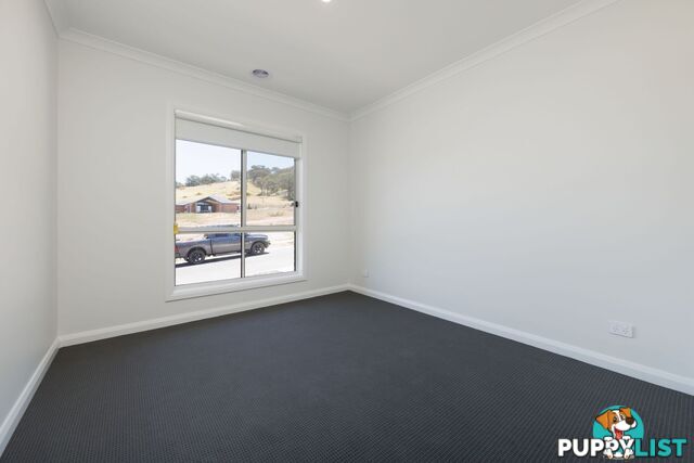 1 Fairfax Close LENEVA VIC 3691