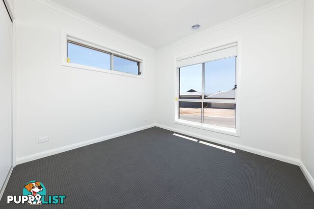 1 Fairfax Close LENEVA VIC 3691