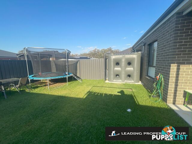 5 Holly Tree Court JINDERA NSW 2642