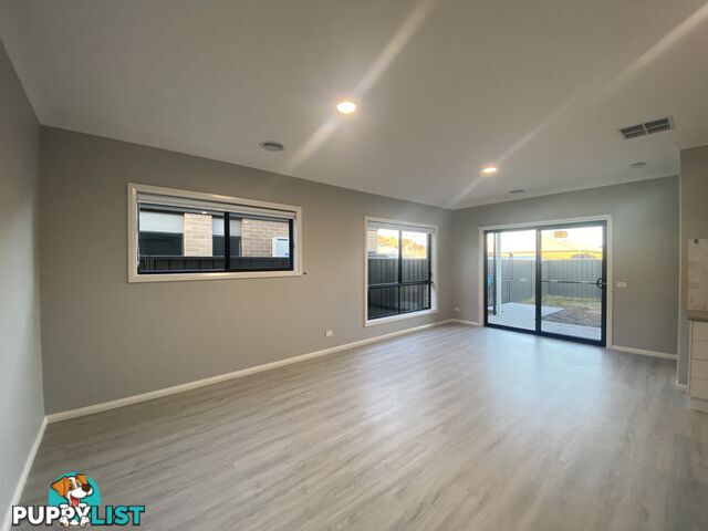5 Holly Tree Court JINDERA NSW 2642