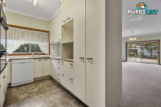 2 540 Margaret Place LAVINGTON NSW 2641