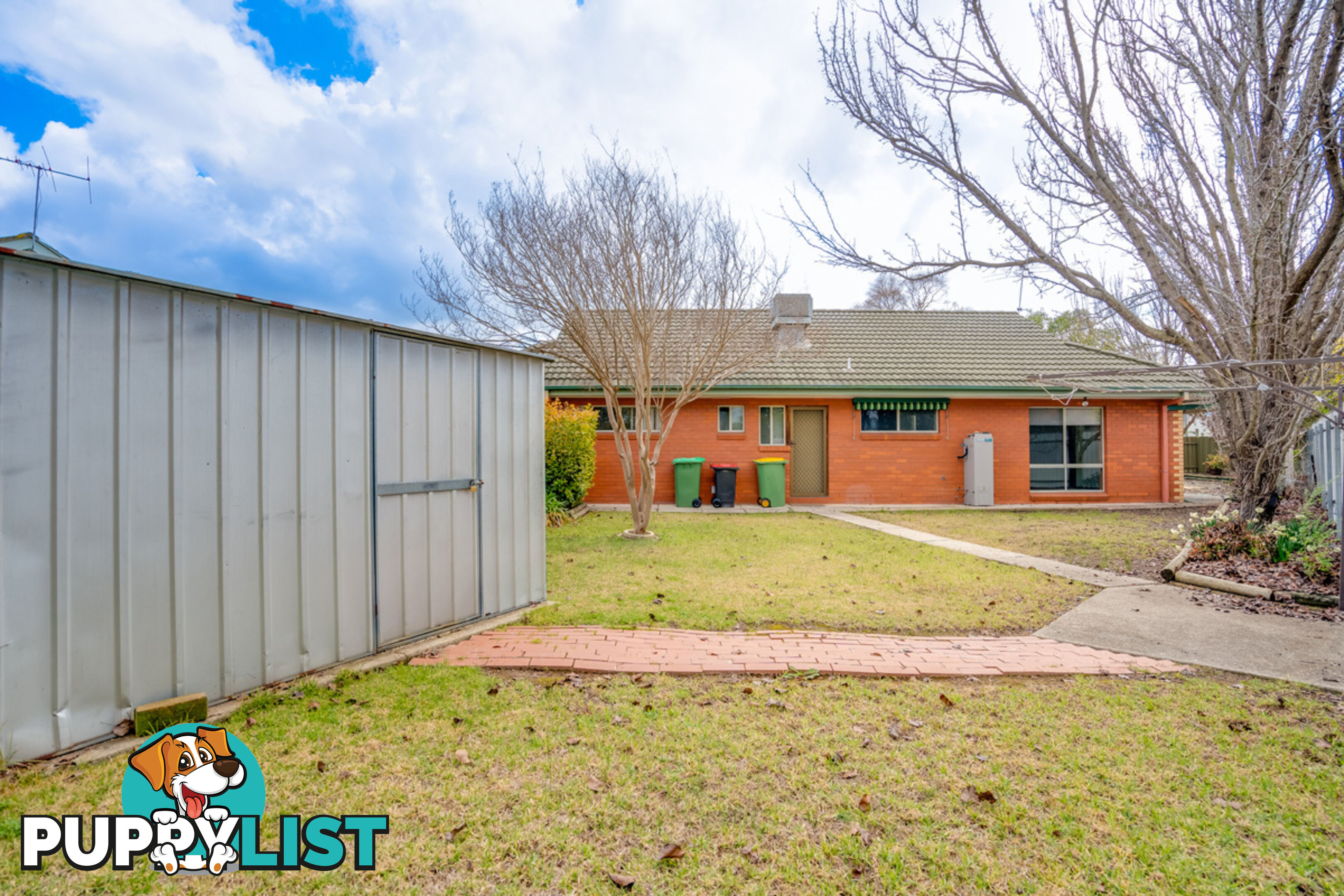 2 540 Margaret Place LAVINGTON NSW 2641