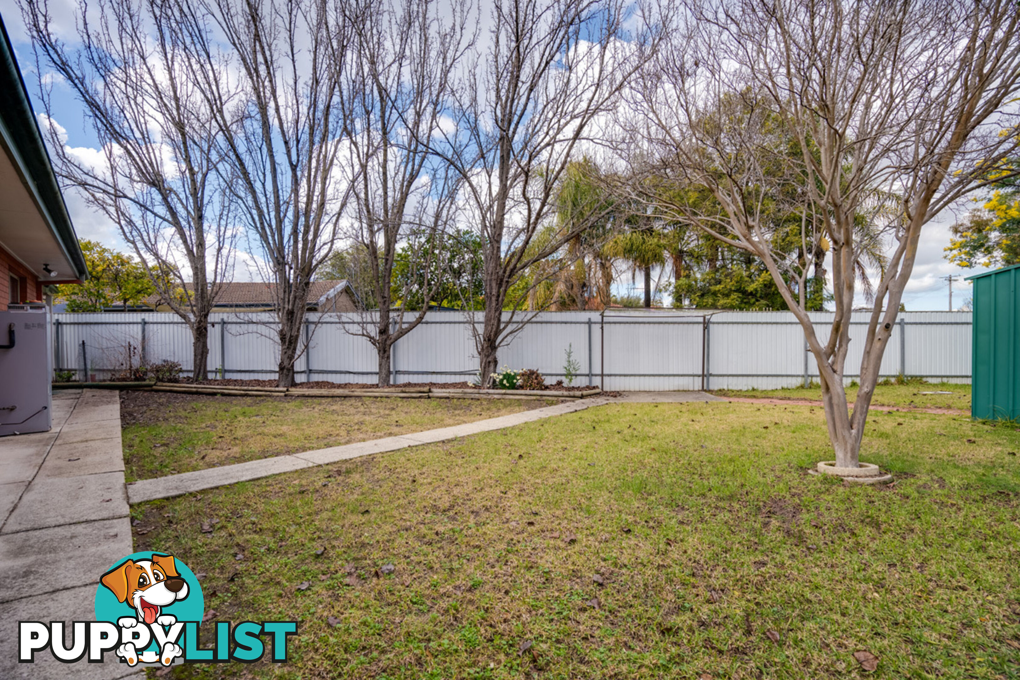 2 540 Margaret Place LAVINGTON NSW 2641