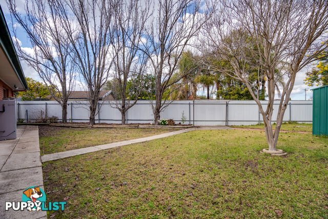 2 540 Margaret Place LAVINGTON NSW 2641