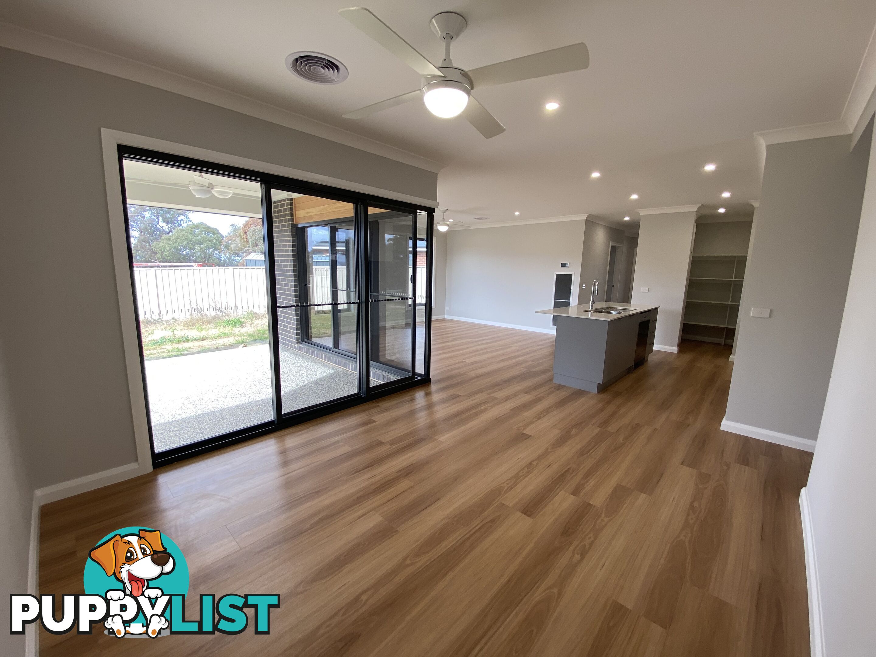 35 Zeil Circuit THURGOONA NSW 2640