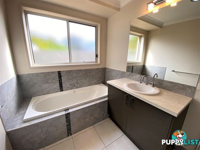10 Boyd Court BARANDUDA VIC 3691