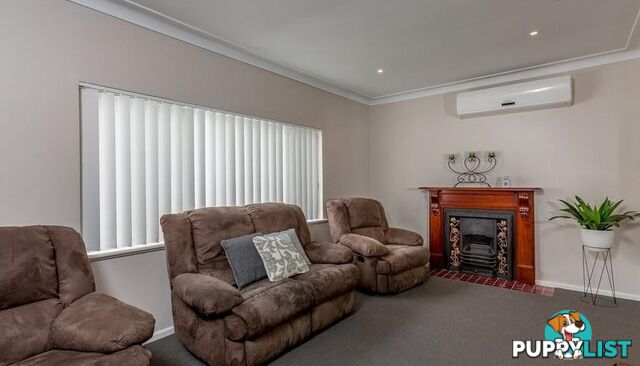 222 Kooba Street NORTH ALBURY NSW 2640