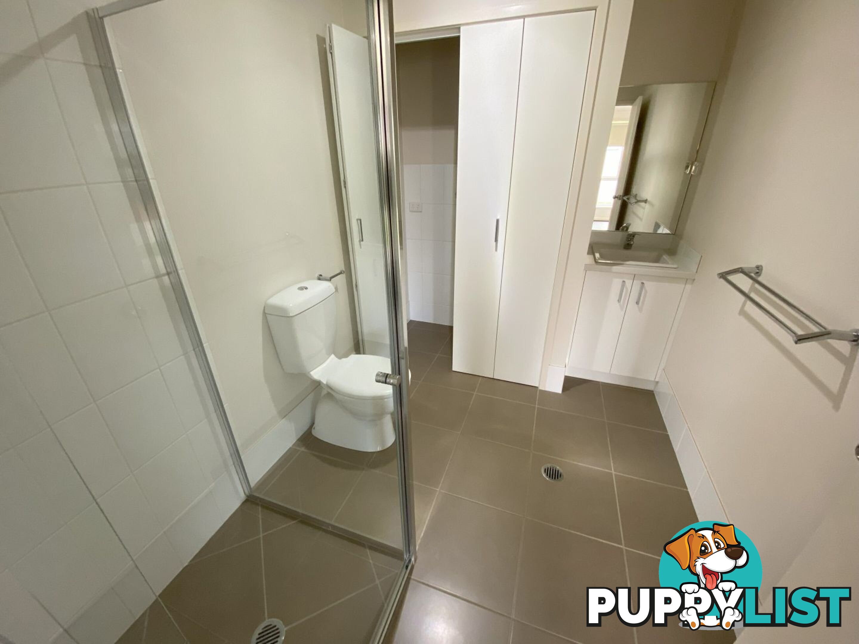 65B Carstens Street LAVINGTON NSW 2641