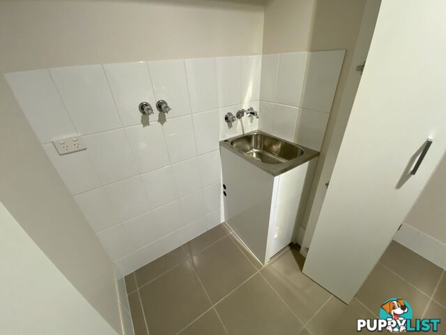 65B Carstens Street LAVINGTON NSW 2641