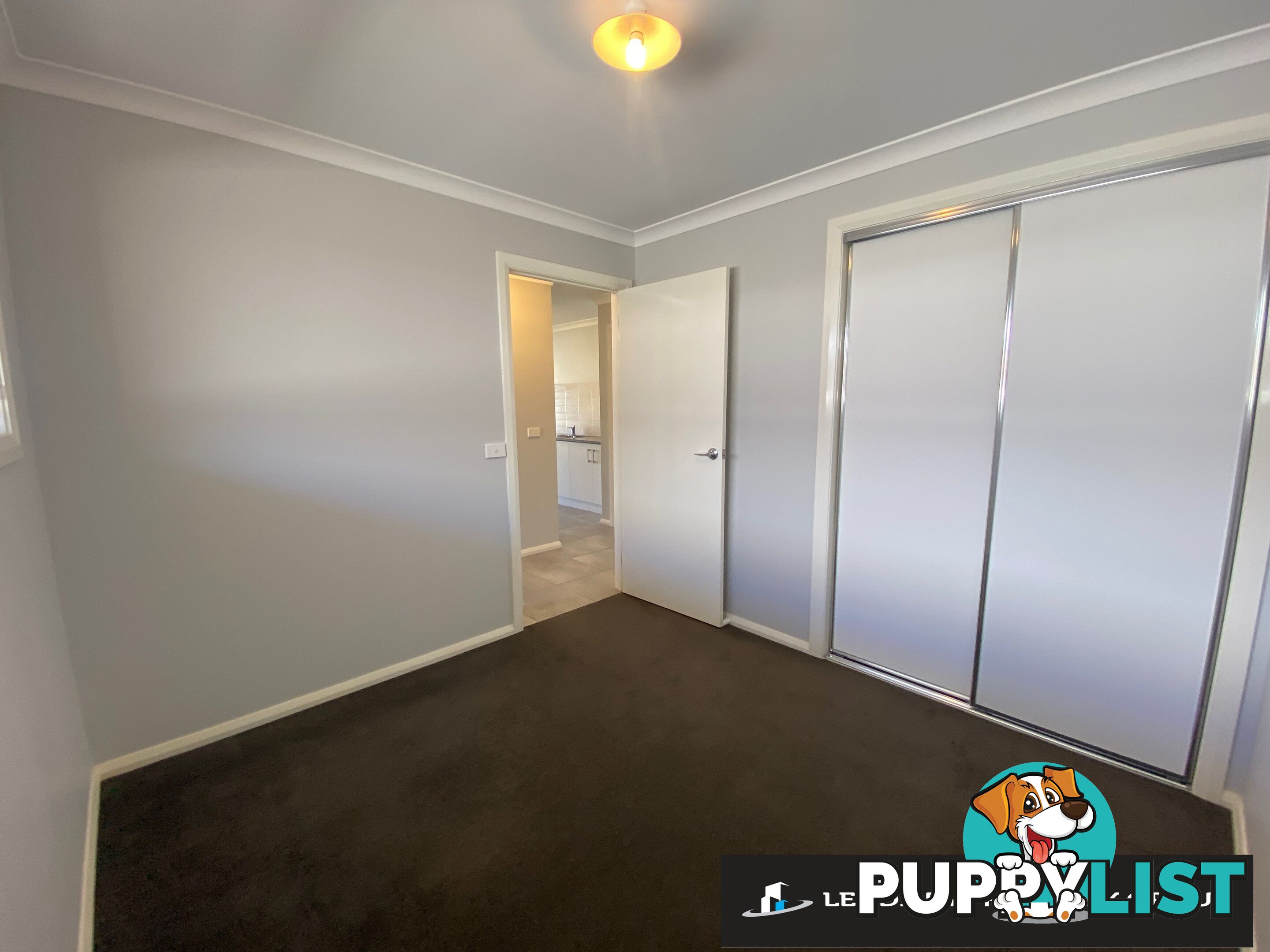 25a Hanrahan Street HAMILTON VALLEY NSW 2641