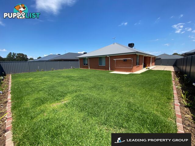 25 Yorkshire Road THURGOONA NSW 2640