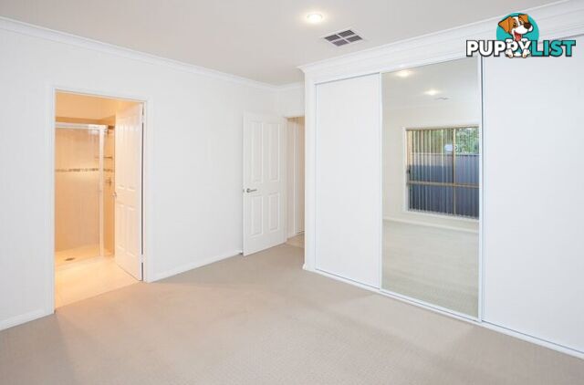5 585 Livermore Street LAVINGTON NSW 2641
