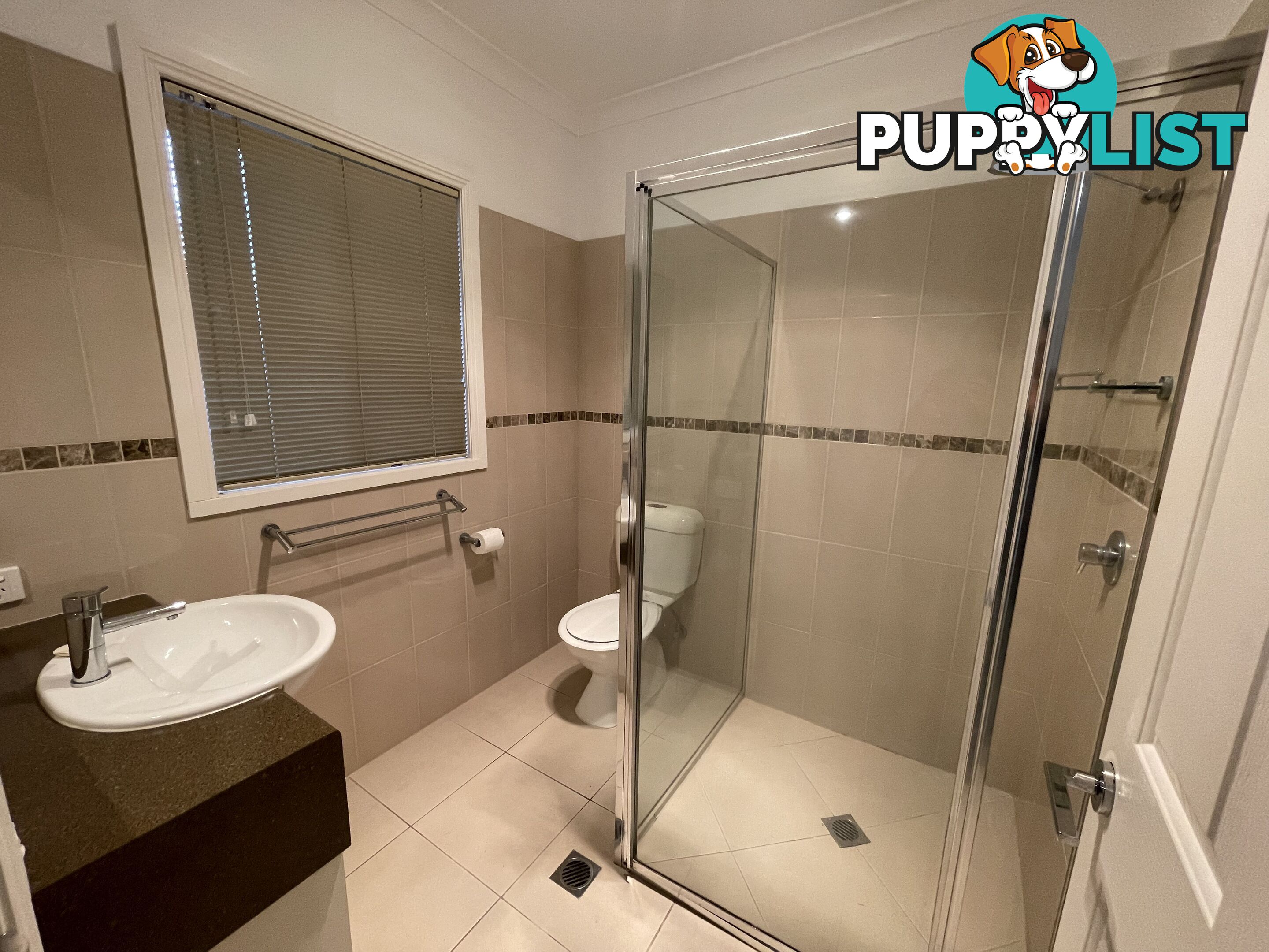 5 585 Livermore Street LAVINGTON NSW 2641