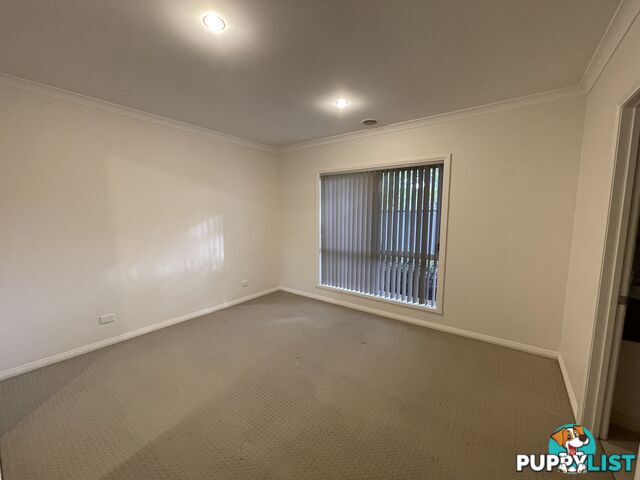 5 585 Livermore Street LAVINGTON NSW 2641