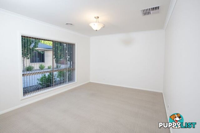 5 585 Livermore Street LAVINGTON NSW 2641