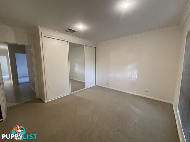 5 585 Livermore Street LAVINGTON NSW 2641