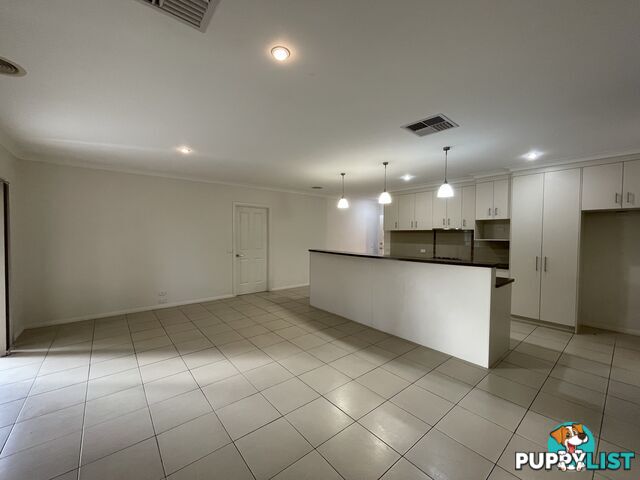 5 585 Livermore Street LAVINGTON NSW 2641
