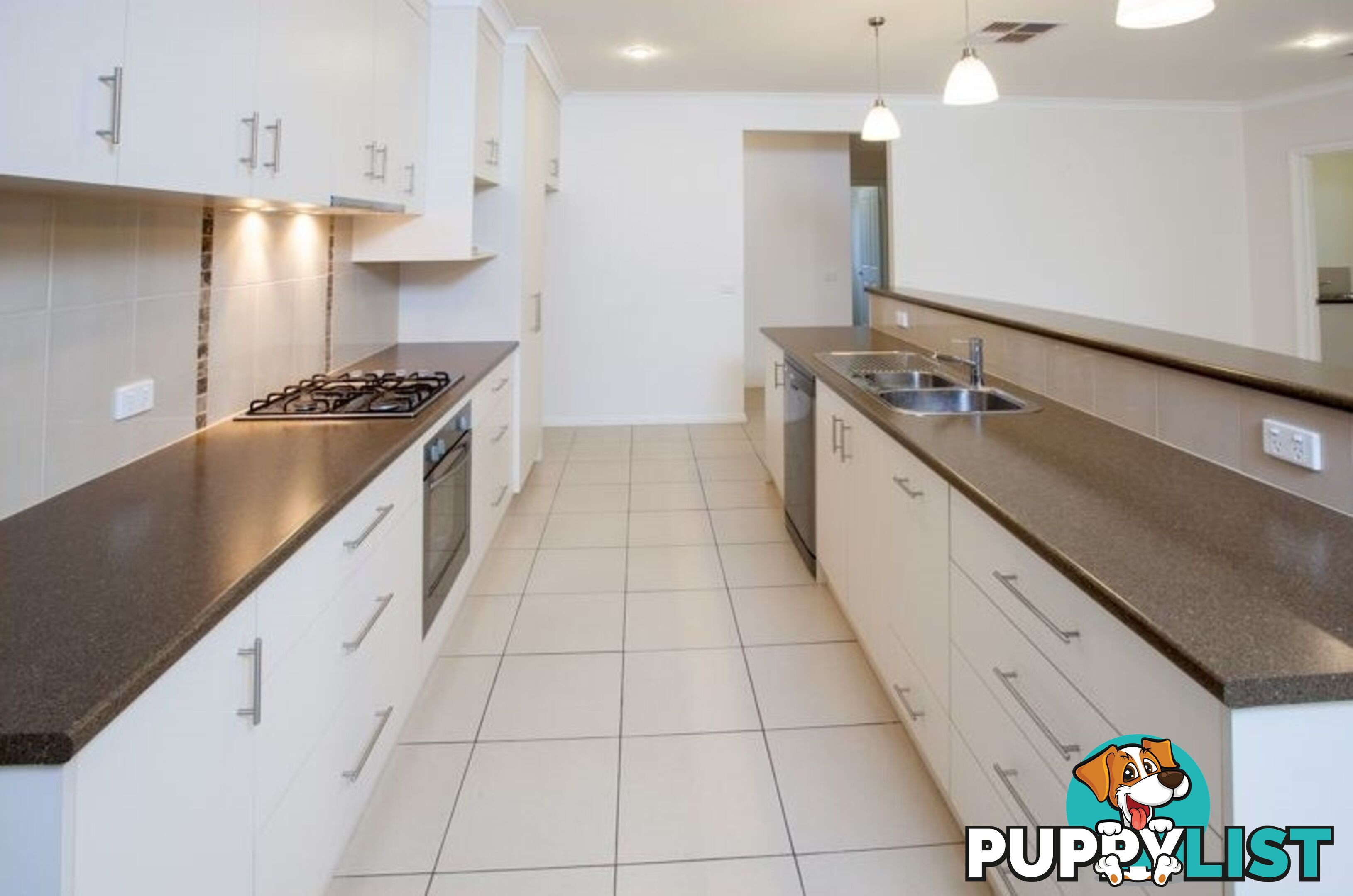 5 585 Livermore Street LAVINGTON NSW 2641