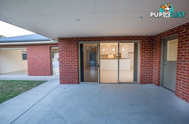 5 585 Livermore Street LAVINGTON NSW 2641