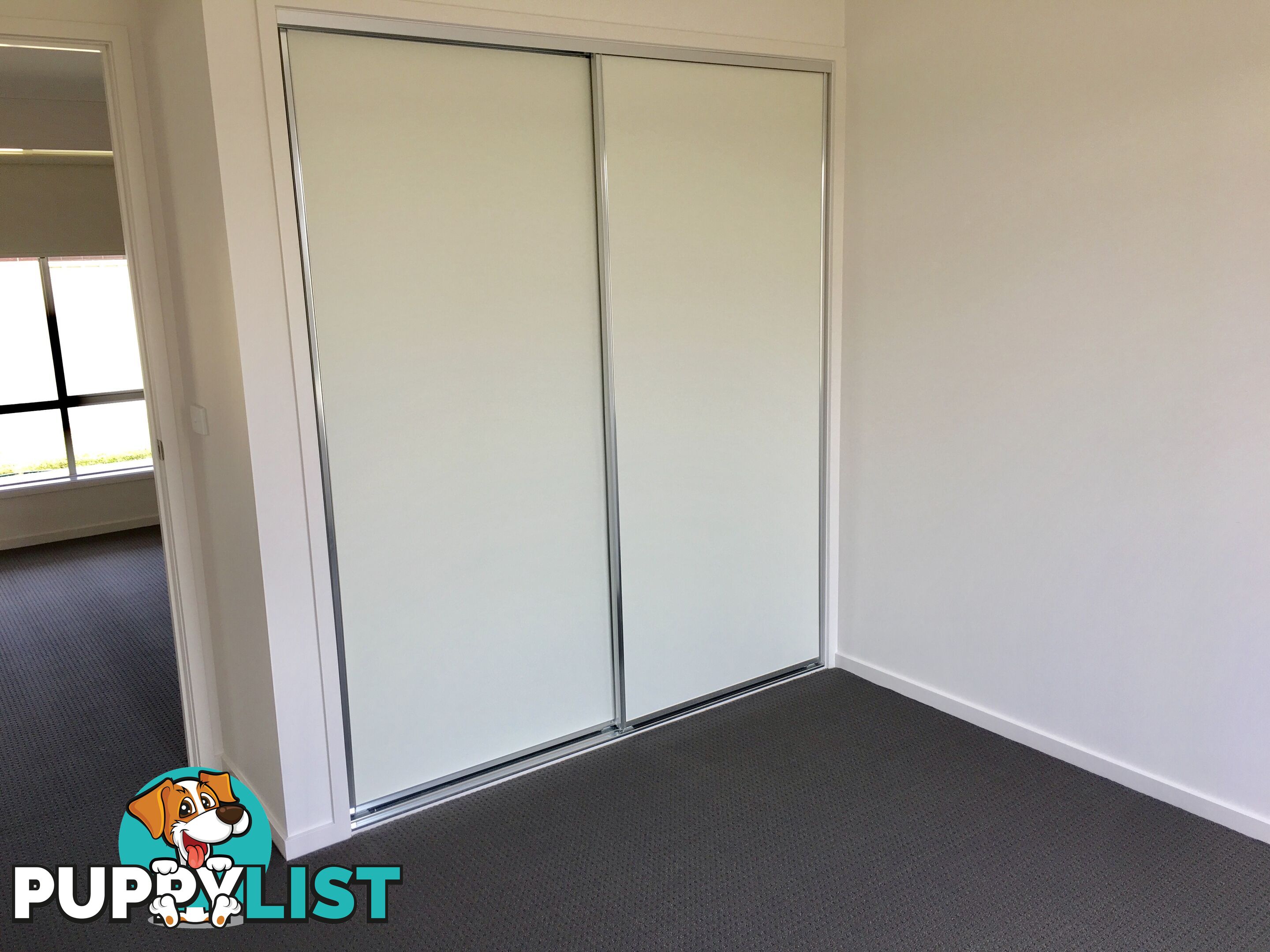 37 Royce Crescent LAVINGTON NSW 2641
