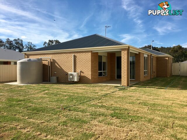 37 Royce Crescent LAVINGTON NSW 2641