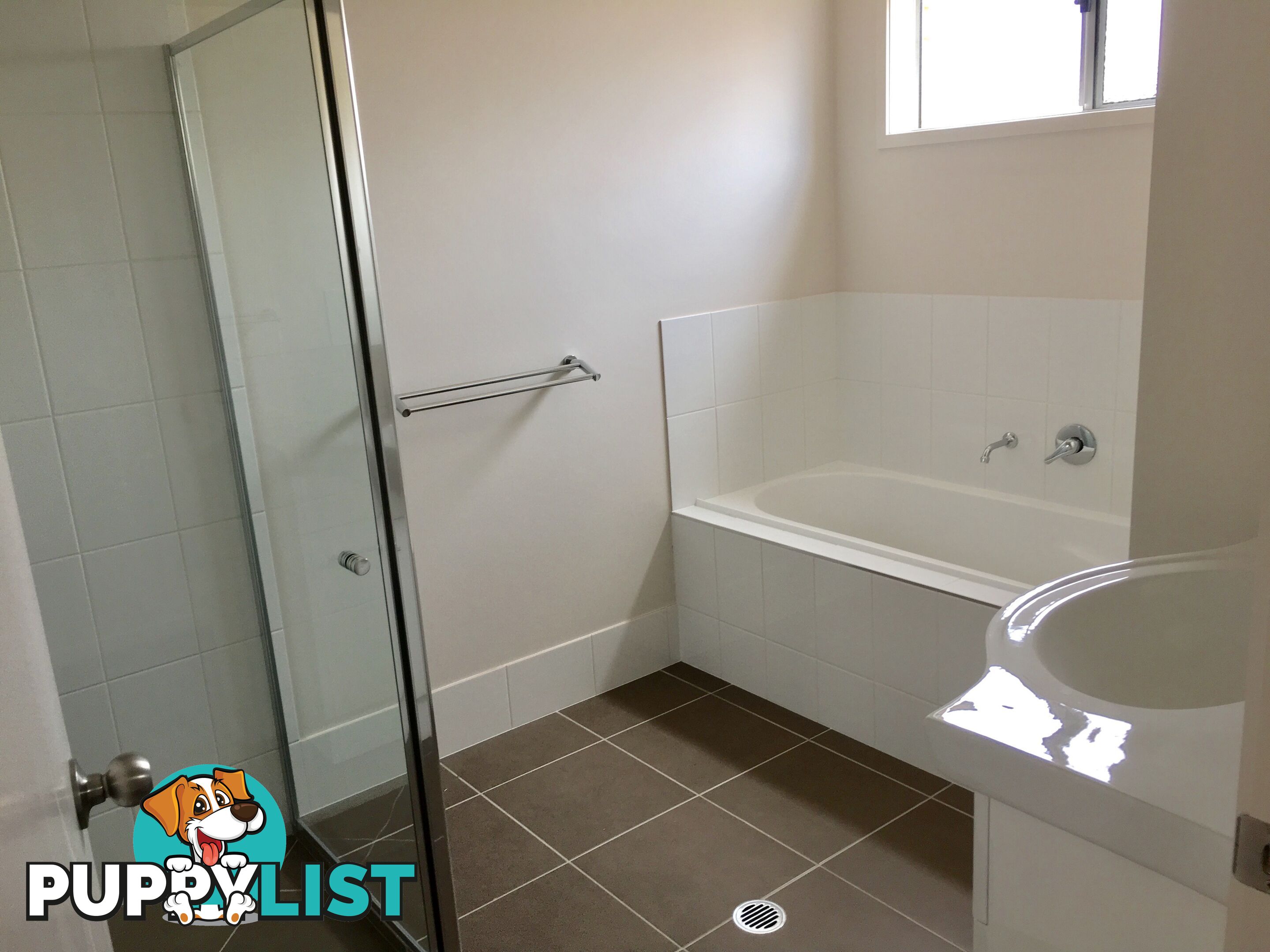 37 Royce Crescent LAVINGTON NSW 2641