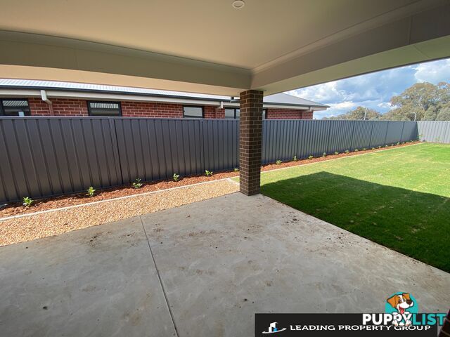 138 Birchgrove Crescent THURGOONA NSW 2640