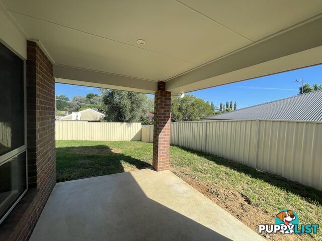 16 Royce Crescent LAVINGTON NSW 2641