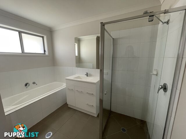 16 Royce Crescent LAVINGTON NSW 2641