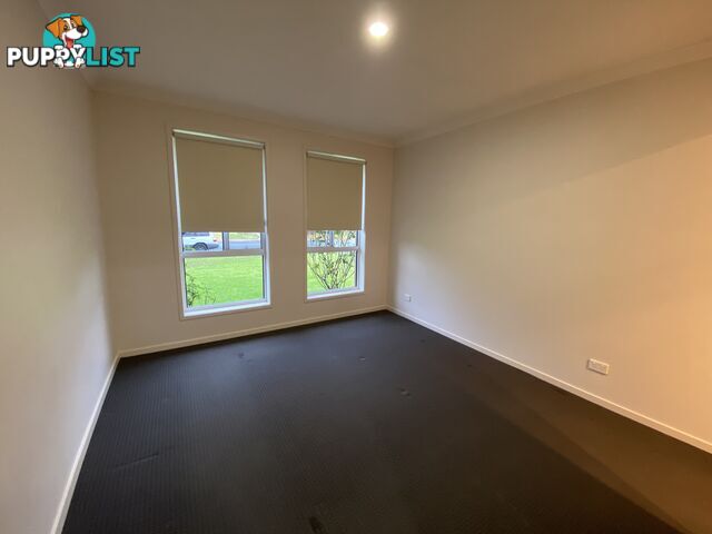 571 Lyne Street LAVINGTON NSW 2641