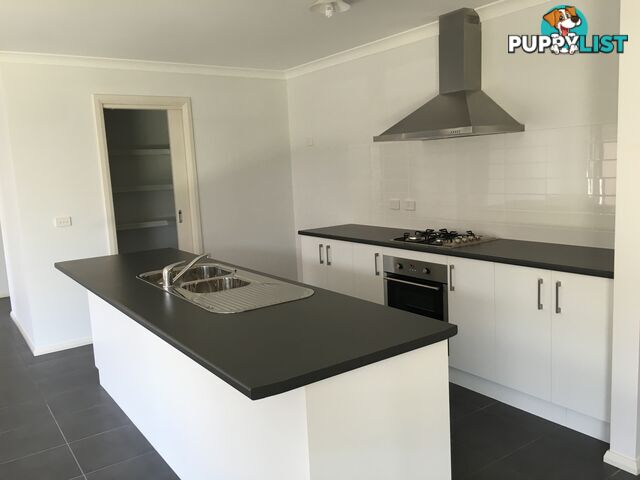 49 Axford Boulevard WODONGA VIC 3690
