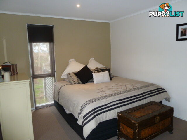 8 Arunta Place SPRINGDALE HEIGHTS NSW 2641
