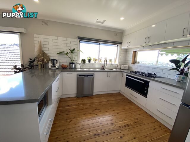 594 Whinray Crescent EAST ALBURY NSW 2640
