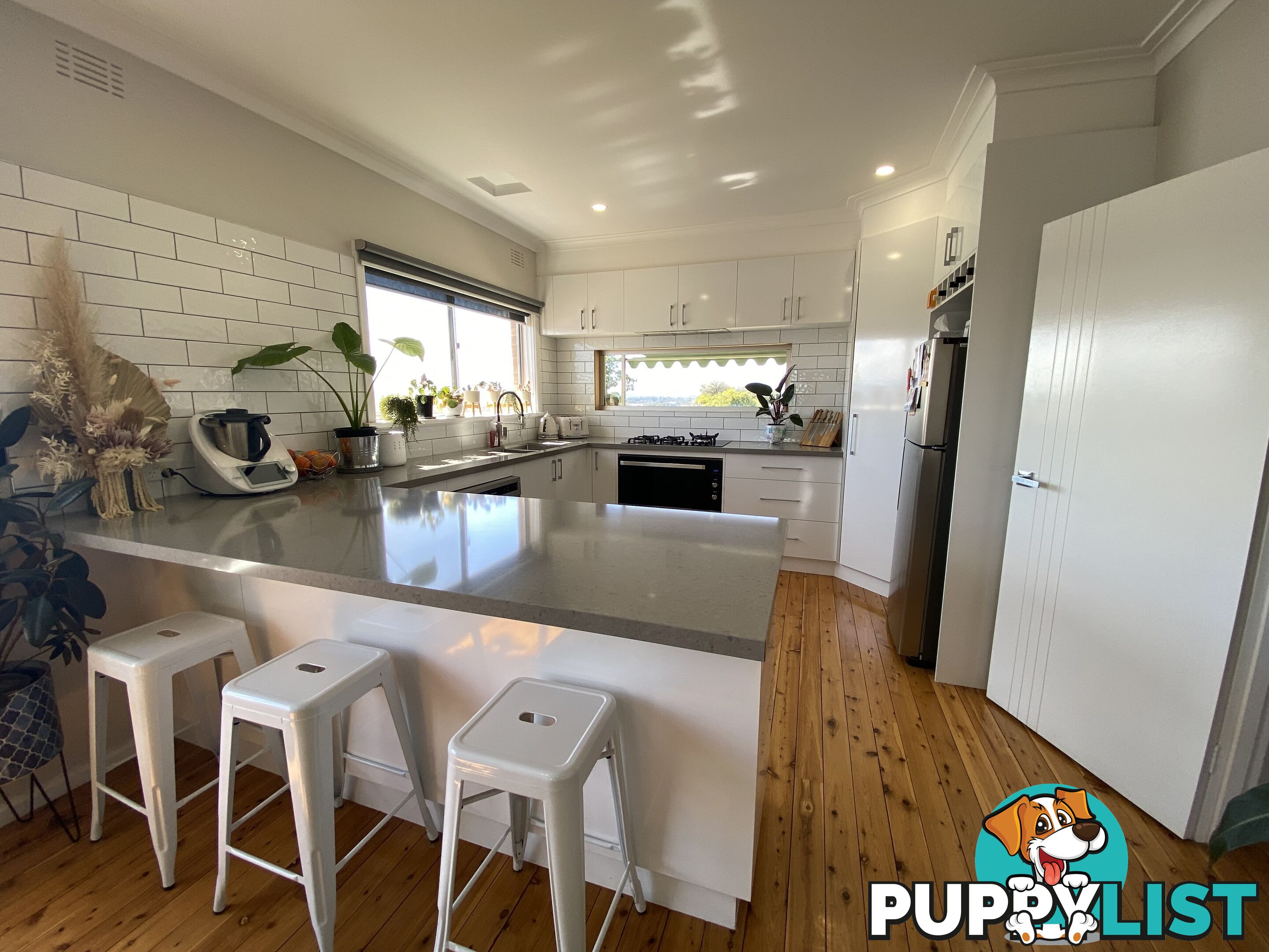 594 Whinray Crescent EAST ALBURY NSW 2640